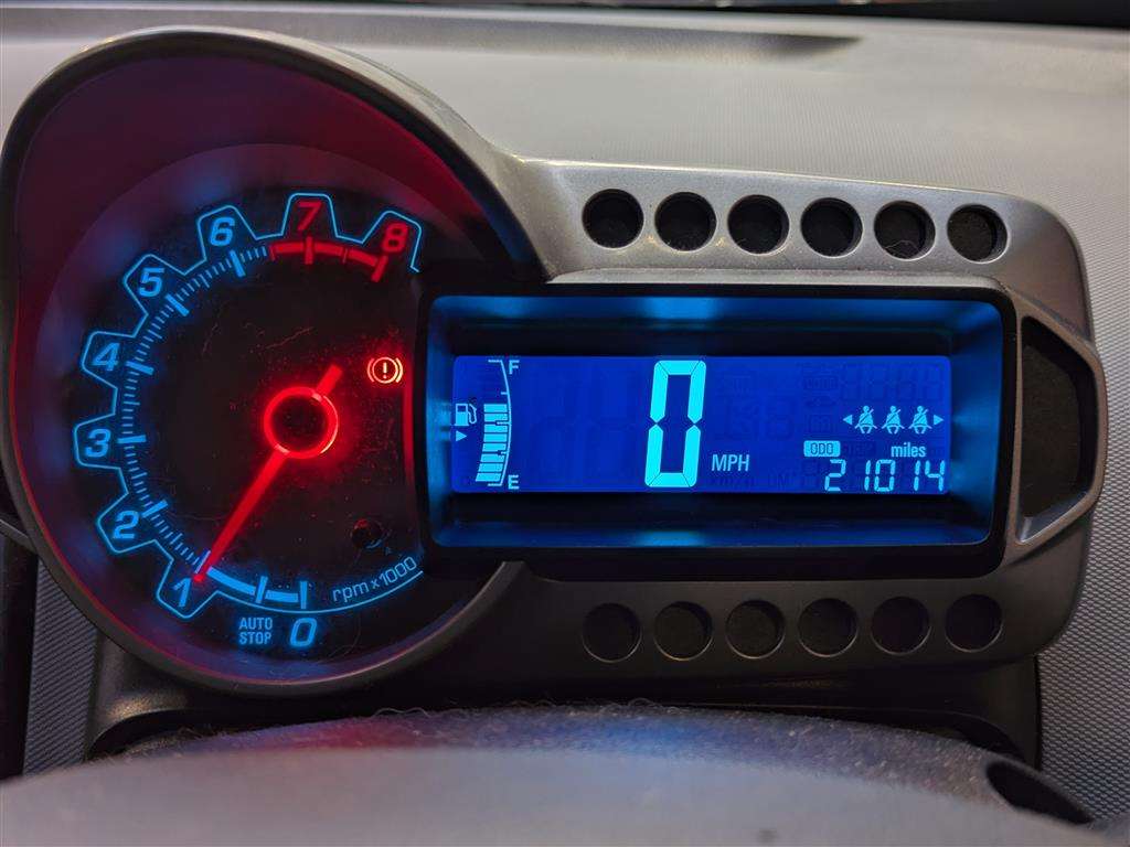 <p>2013 CHEVROLET AVEO LS</p>