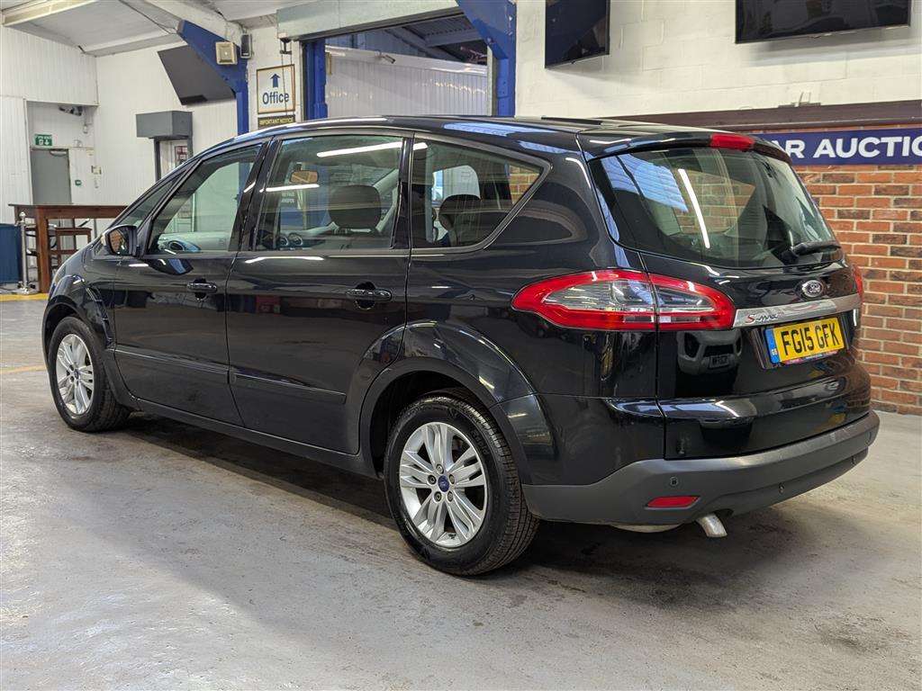 <p>2015 FORD S-MAX ZETEC TDCI 140</p>