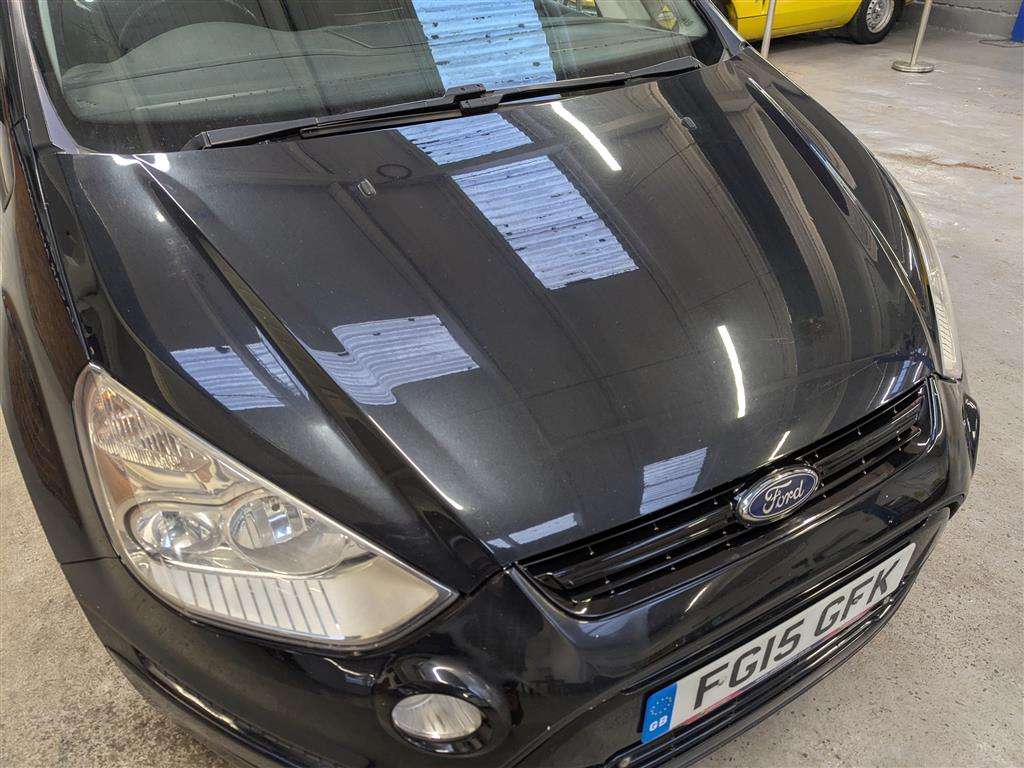 <p>2015 FORD S-MAX ZETEC TDCI 140</p>