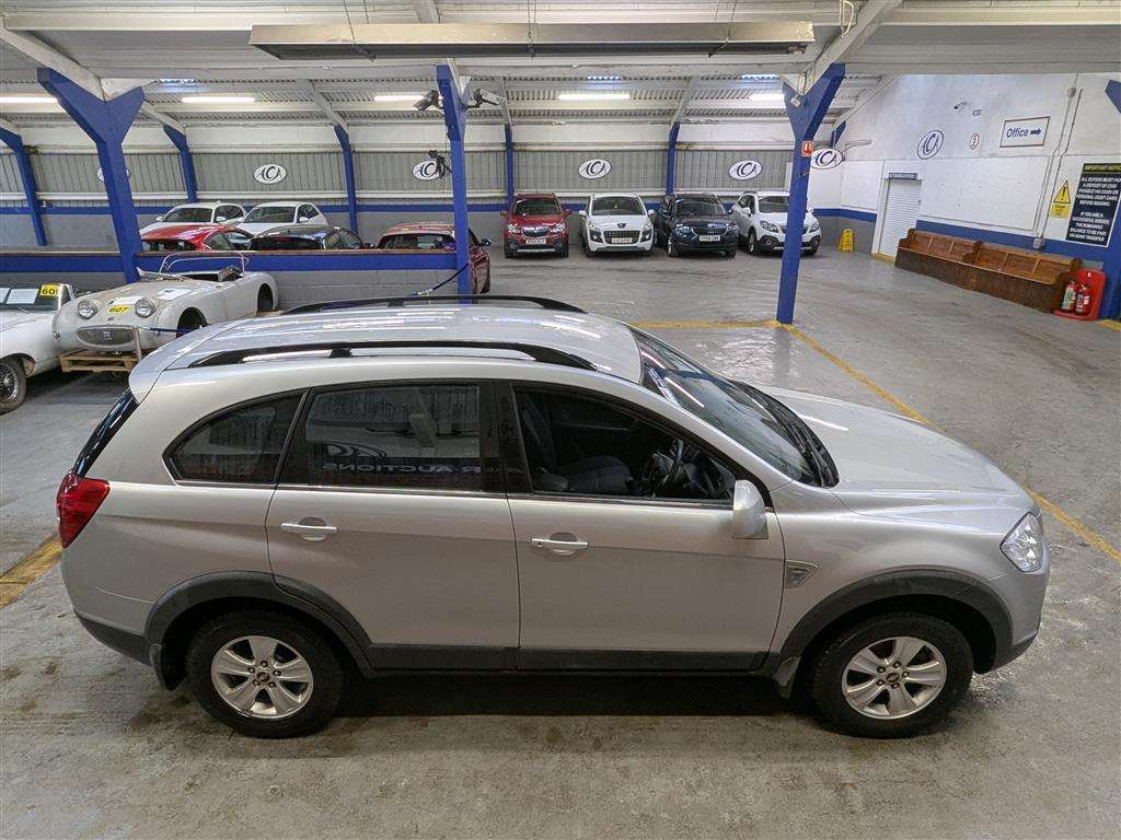 <p>2009 CHEVROLET CAPTIVA LS</p>
