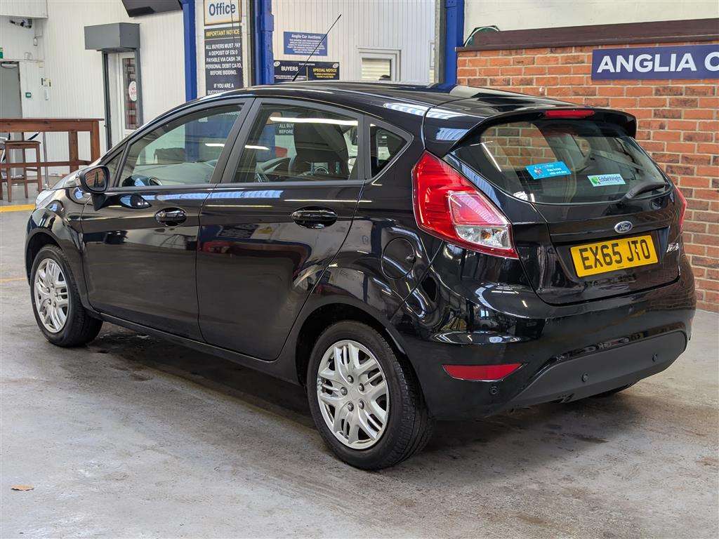 <p>2015 FORD FIESTA STYLE</p>