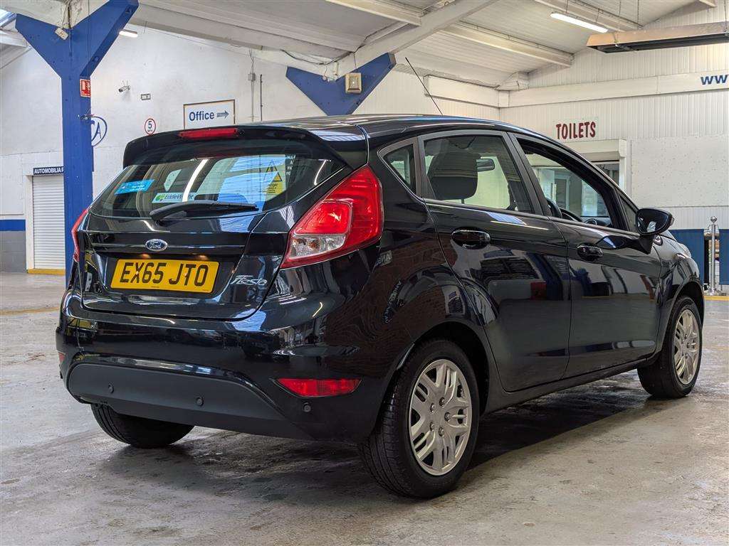 <p>2015 FORD FIESTA STYLE</p>