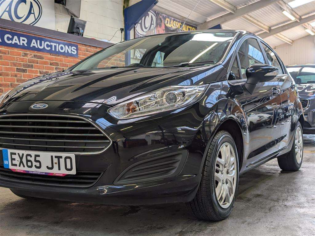 <p>2015 FORD FIESTA STYLE</p>
