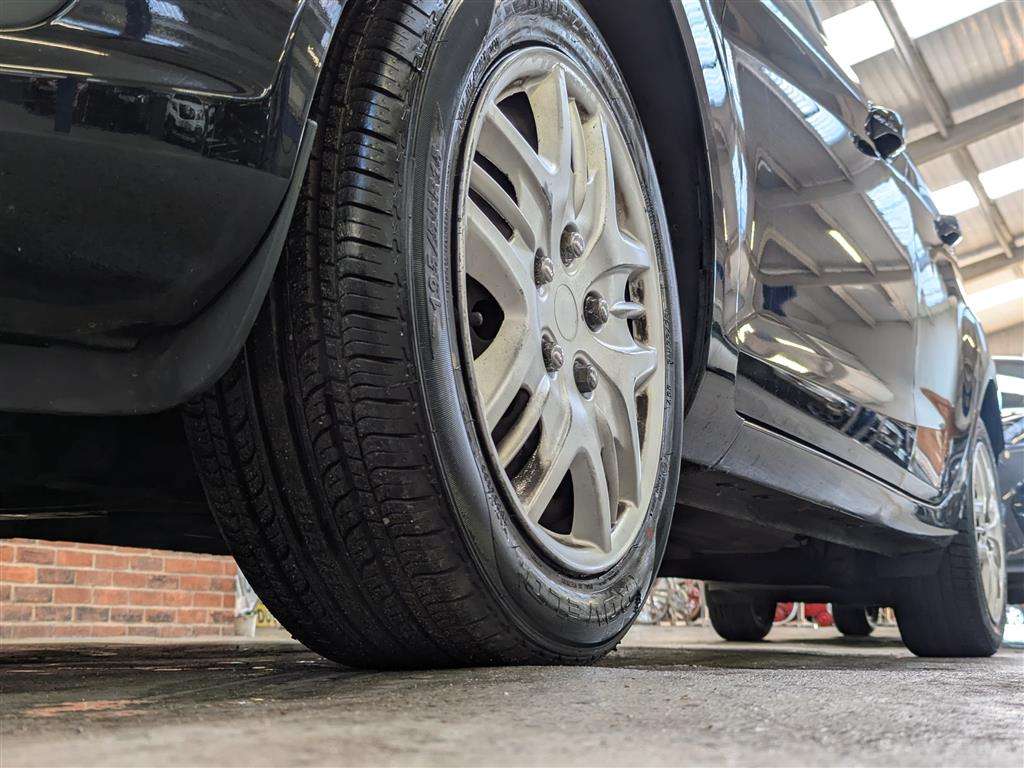 <p>2015 FORD FIESTA STYLE</p>