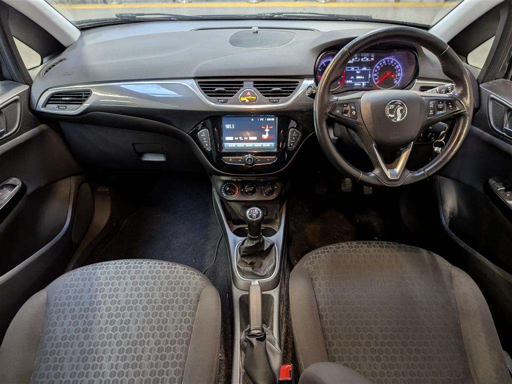 <p>2017 VAUXHALL CORSA DESIGN</p>