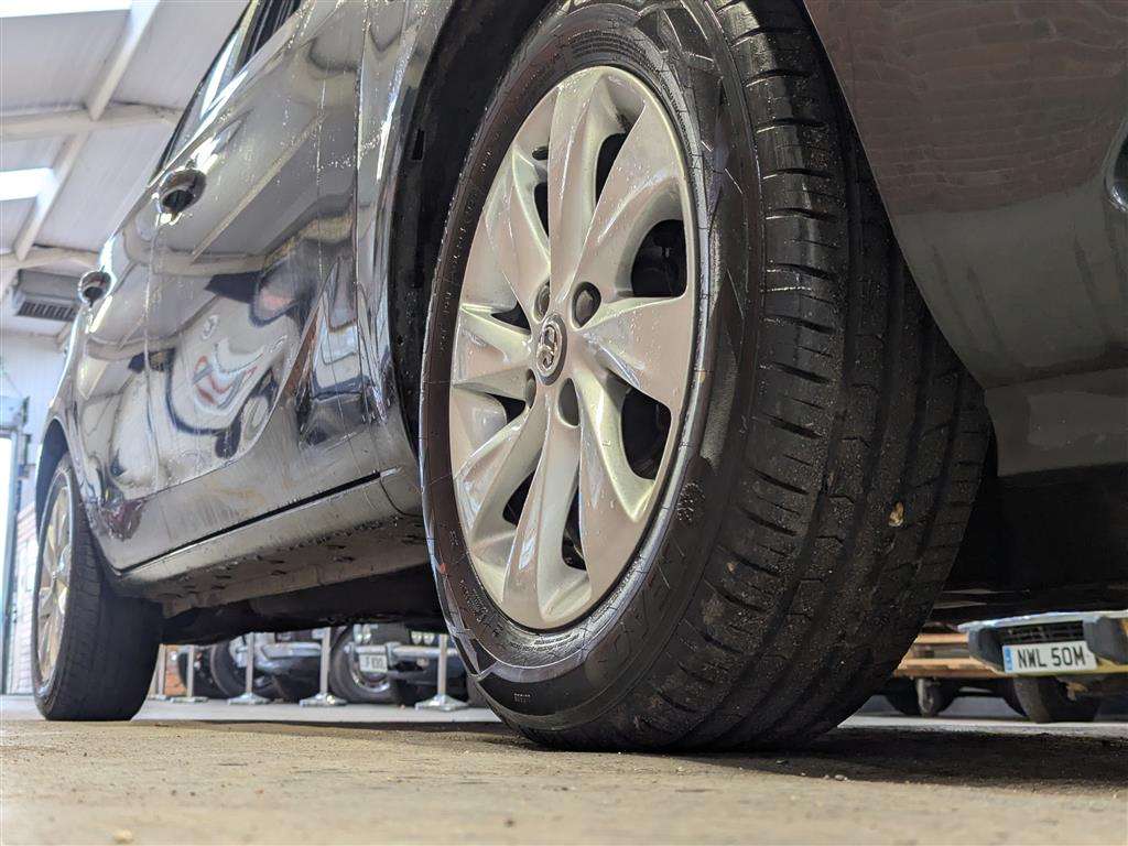 <p>2017 VAUXHALL CORSA DESIGN</p>