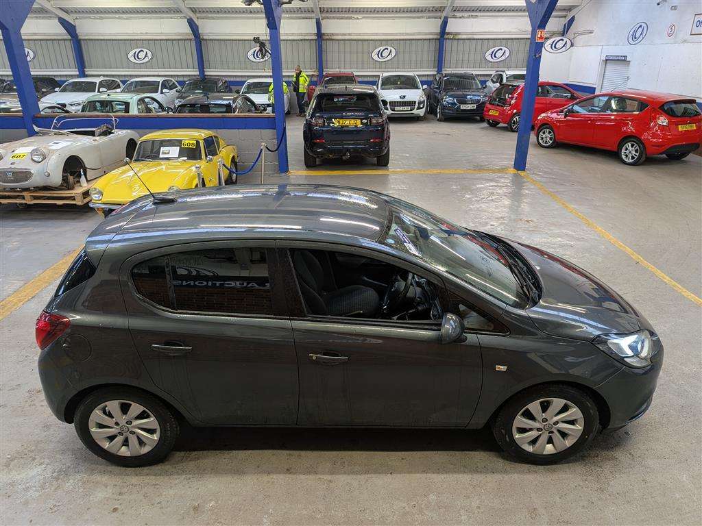 <p>2017 VAUXHALL CORSA DESIGN</p>