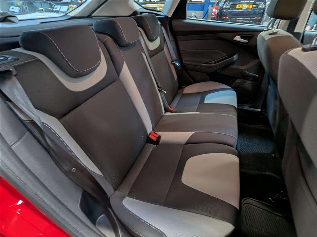 <p>2013 FORD FOCUS ZETEC S TURBO</p>