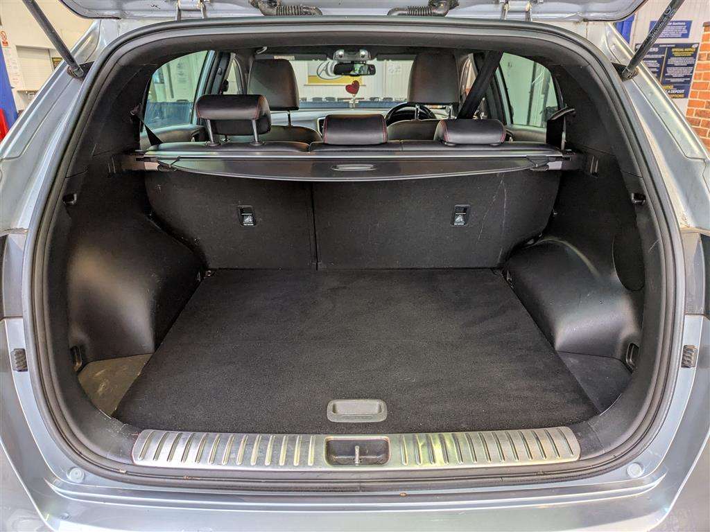 <p>2018 KIA SPORTAGE GT-LINE CRDI ISG</p>