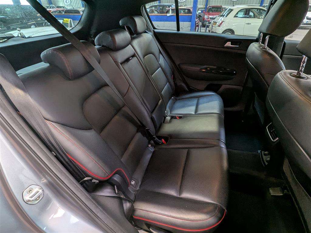 <p>2018 KIA SPORTAGE GT-LINE CRDI ISG</p>
