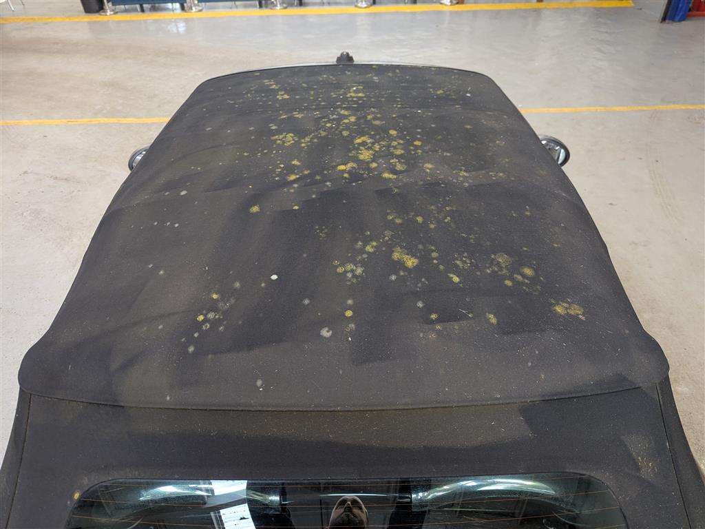 <p>2012 MINI COOPER</p>