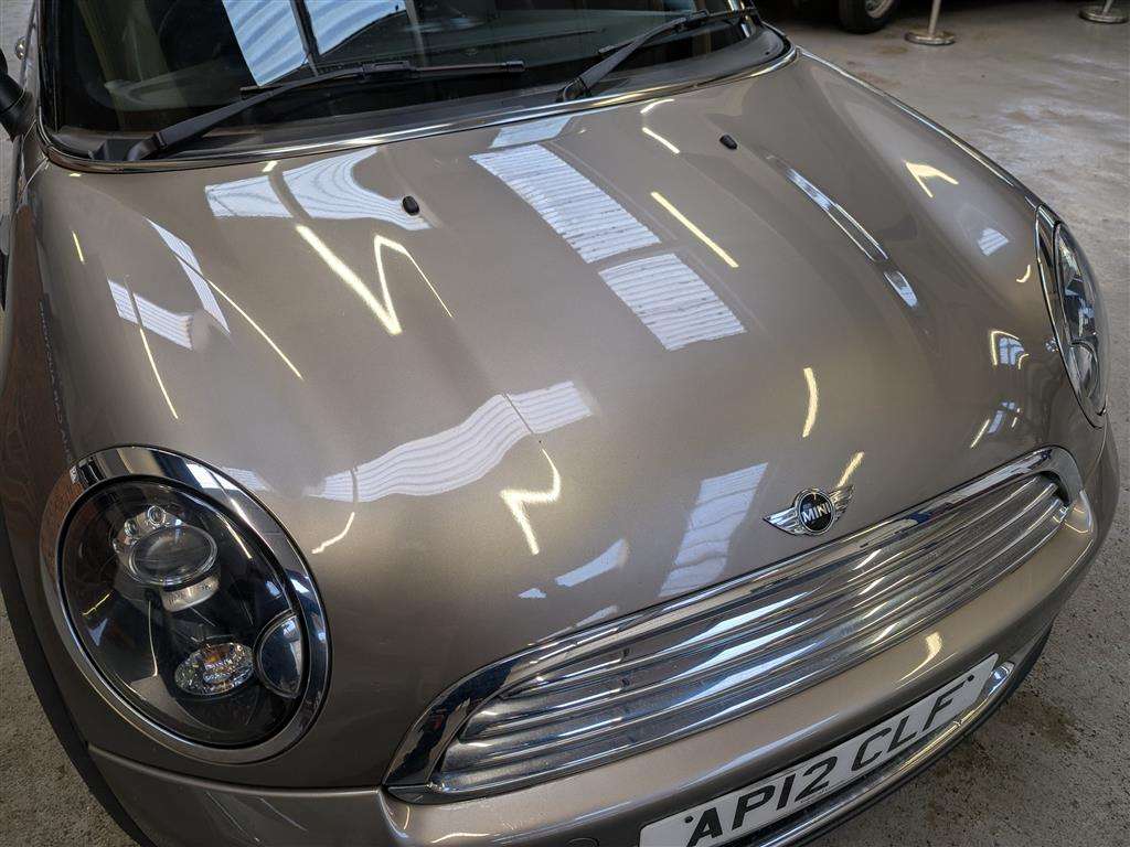 <p>2012 MINI COOPER</p>