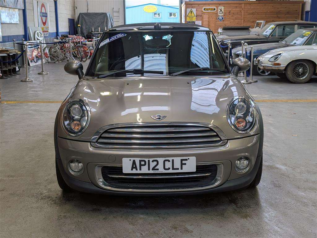 <p>2012 MINI COOPER</p>