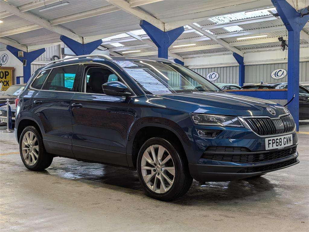 <p>2018 SKODA KAROQ SE L TSI S-A</p>