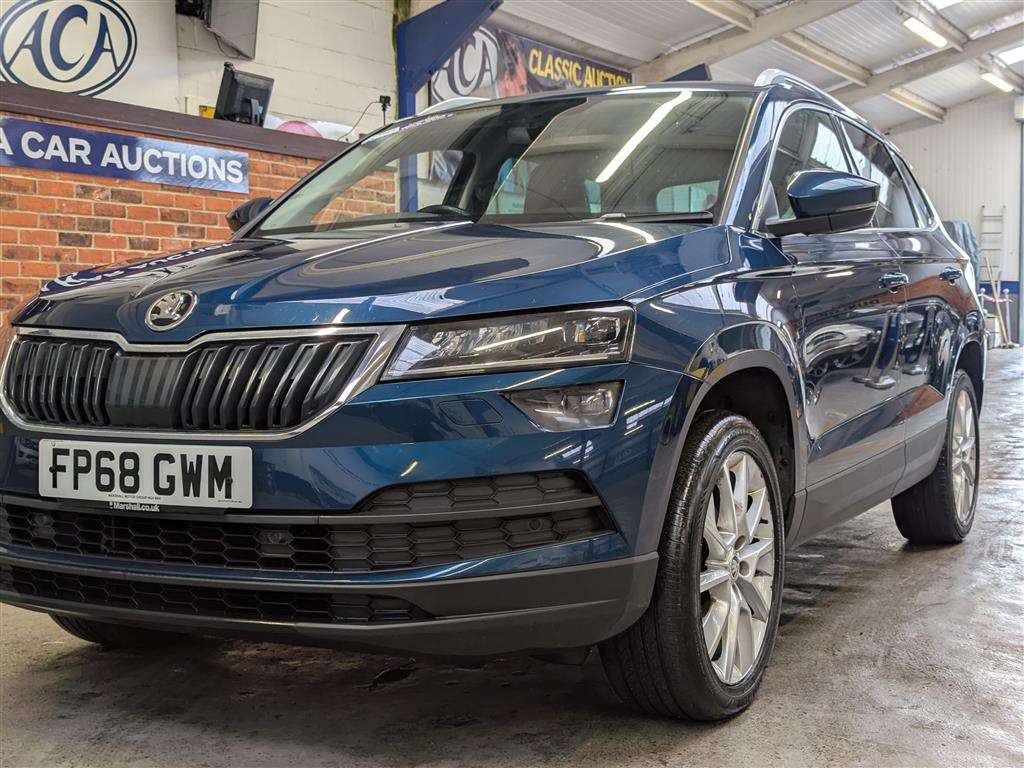<p>2018 SKODA KAROQ SE L TSI S-A</p>