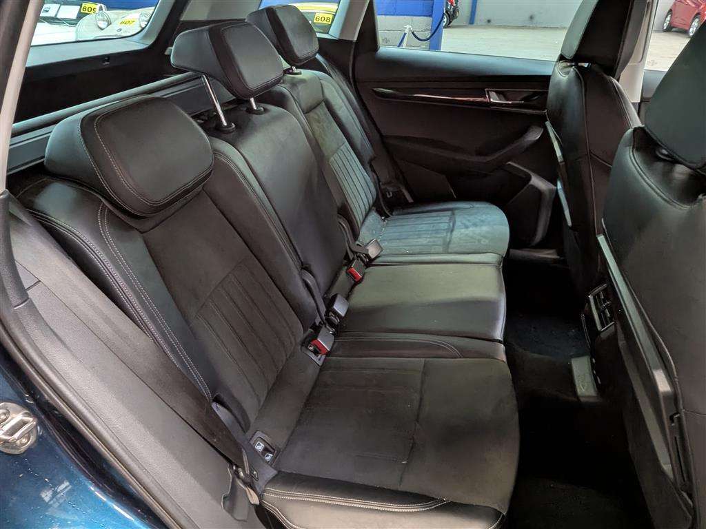 <p>2018 SKODA KAROQ SE L TSI S-A</p>