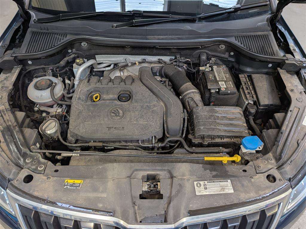 <p>2018 SKODA KAROQ SE L TSI S-A</p>