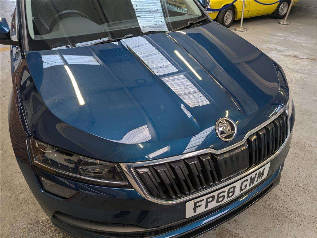 <p>2018 SKODA KAROQ SE L TSI S-A</p>