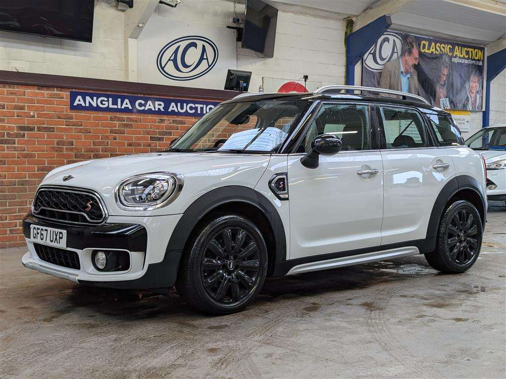 <p>2017 MINI COUNTRYMAN COOPER S AUTO</p>
