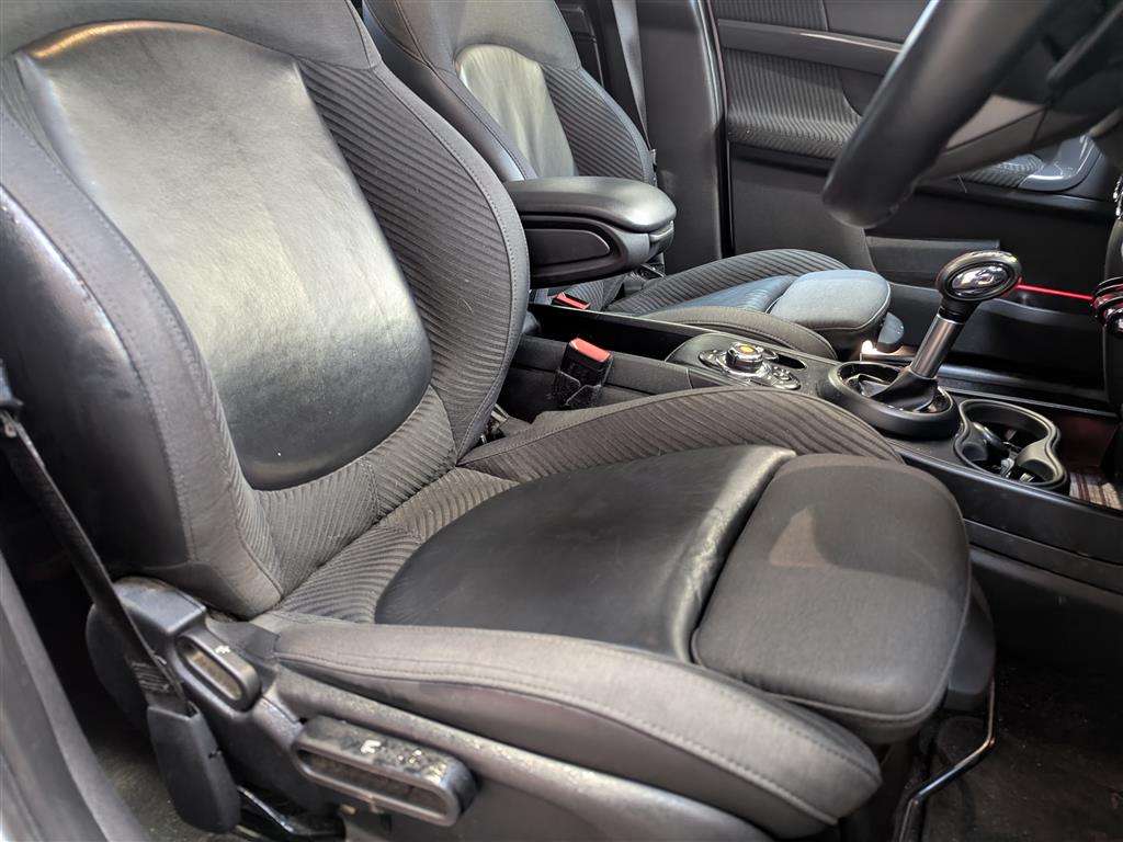 <p>2017 MINI COUNTRYMAN COOPER S AUTO</p>