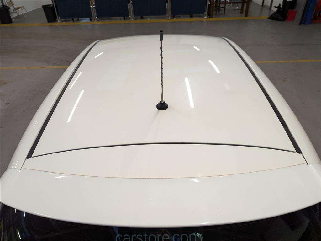 <p>2011 TOYOTA YARIS SR VVT-I</p>