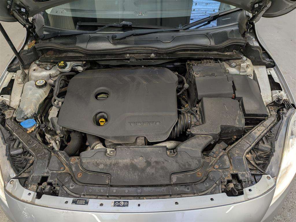 <p>2012 VOLVO V40 ES D2</p>