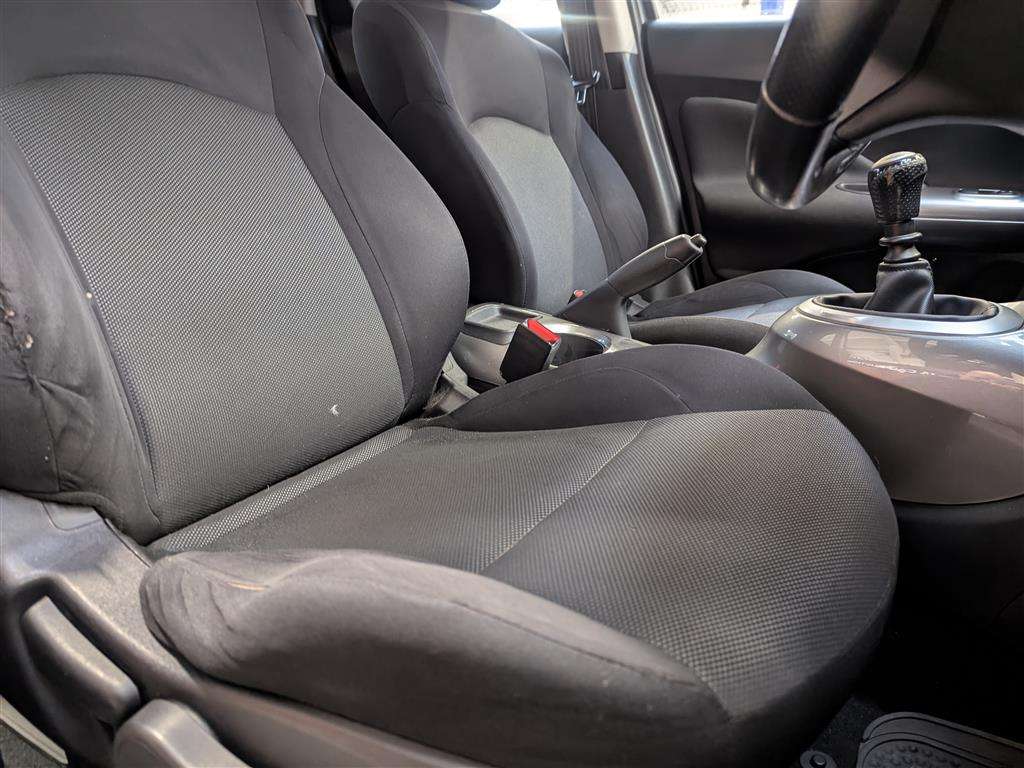 <p>2013 NISSAN JUKE ACENTA DCI</p>