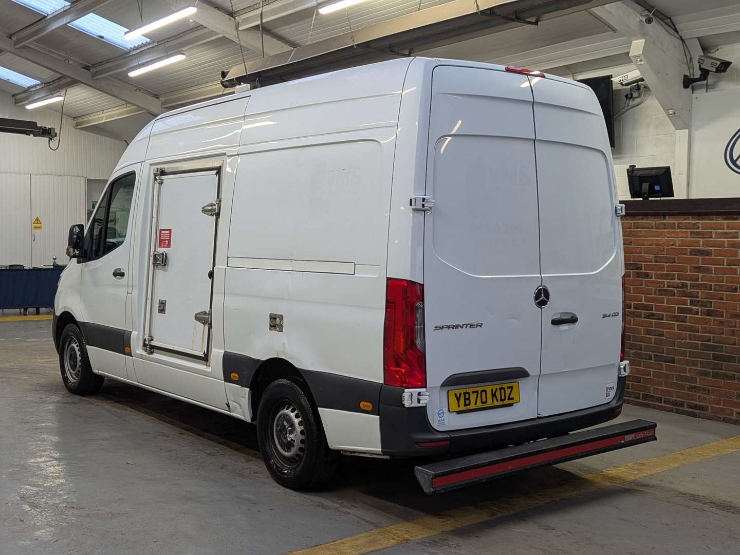 <p>2020 MERCEDES-BENZ SPRINTER 314 CDI</p>