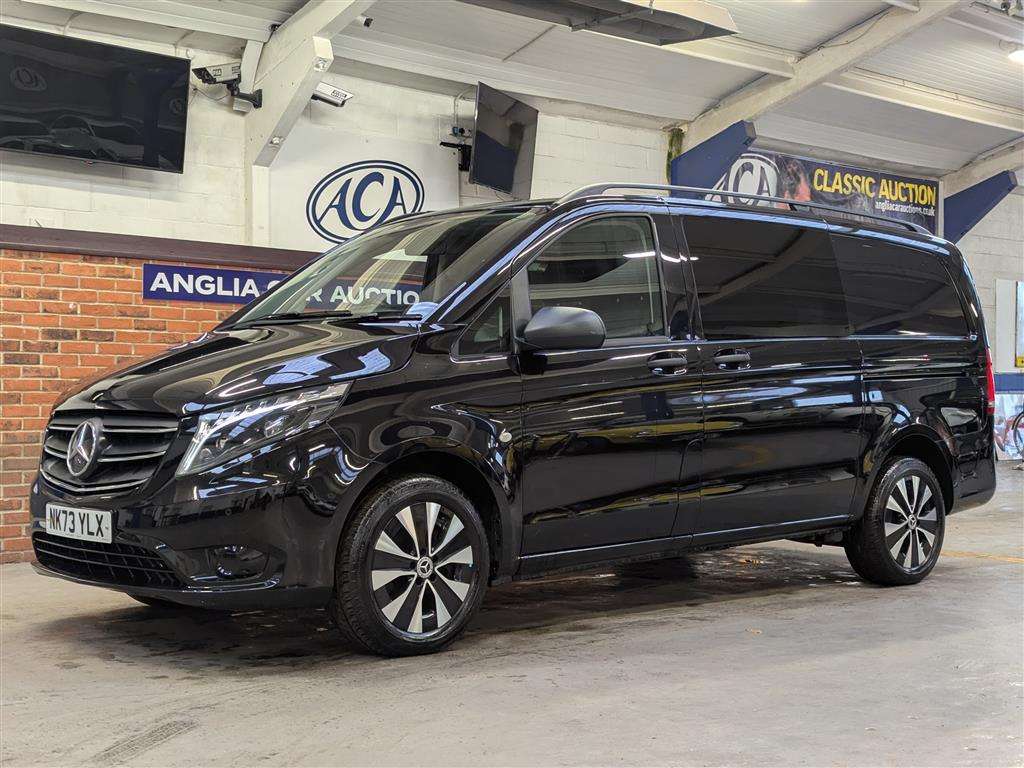 <p>2023 MERCEDES-BENZ VITO 119 PREMIUM CDI AUTO</p>