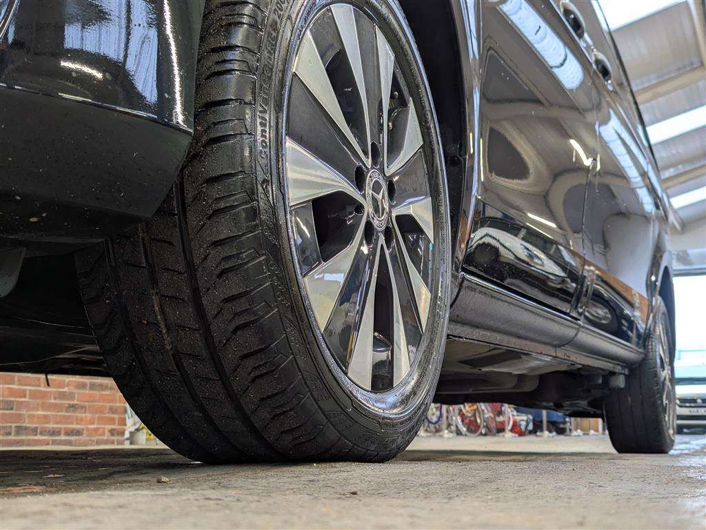 <p>2023 MERCEDES-BENZ VITO 119 PREMIUM CDI AUTO</p>