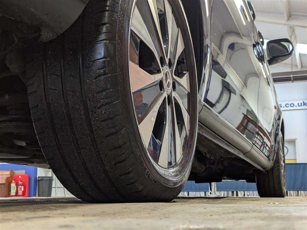 <p>2023 MERCEDES-BENZ VITO 119 PREMIUM CDI AUTO</p>