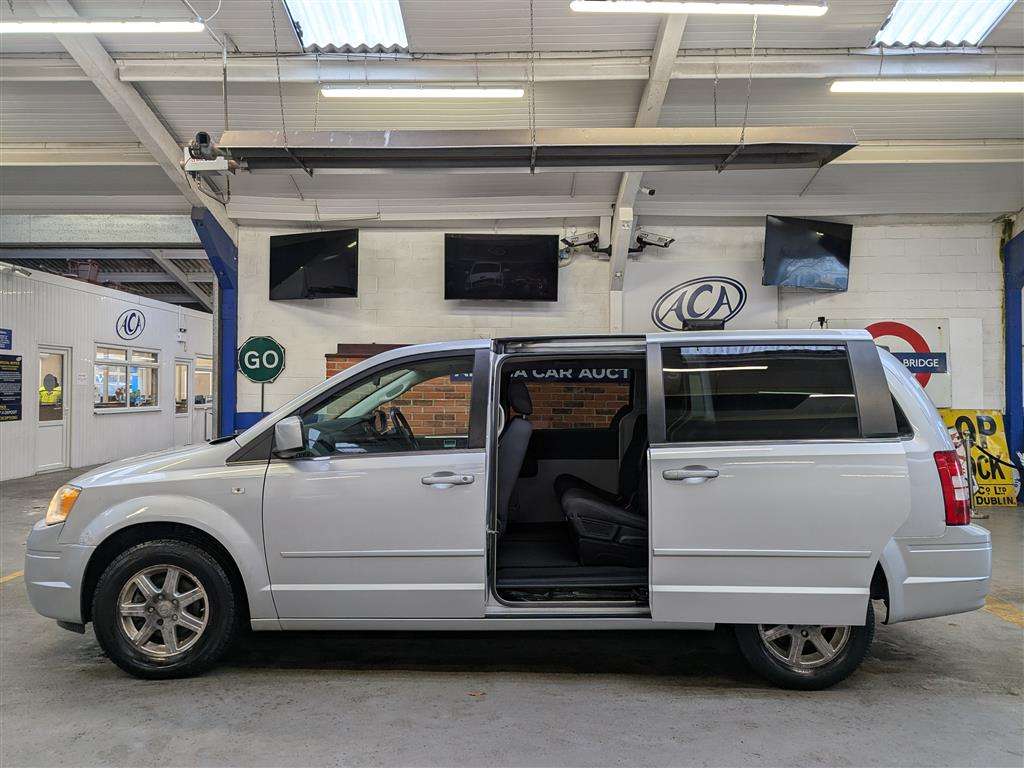 <p>2009 CHRYSLER VOYAGER GRD TOURING CRD A</p>