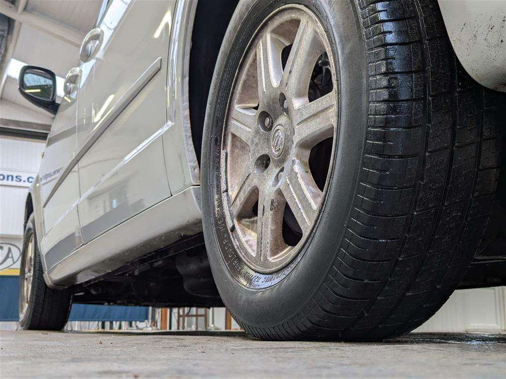 <p>2009 CHRYSLER VOYAGER GRD TOURING CRD A</p>