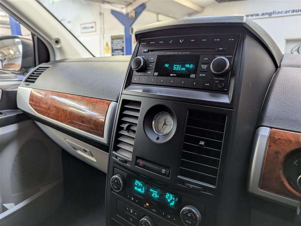 <p>2009 CHRYSLER VOYAGER GRD TOURING CRD A</p>