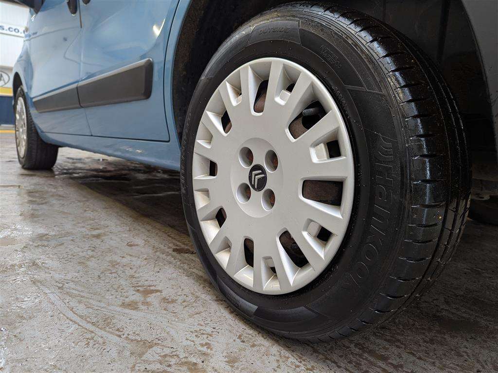 <p>2011 CITROEN NEMO MULTISPACE HDI S/S S</p>