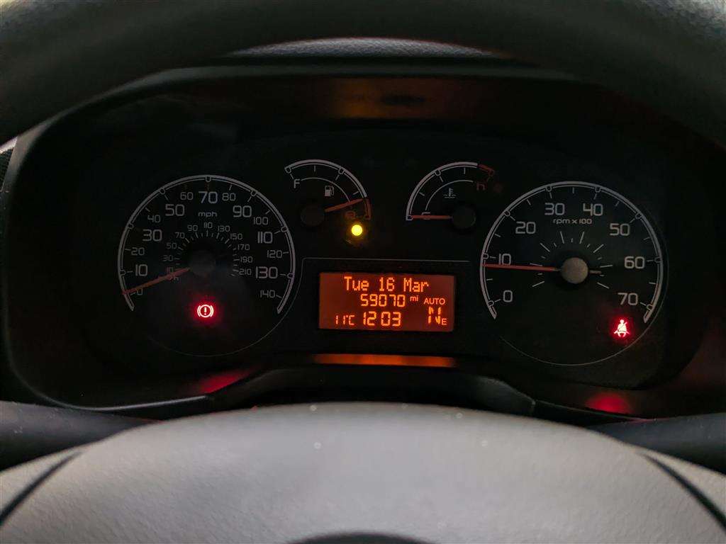 <p>2011 CITROEN NEMO MULTISPACE HDI S/S S</p>