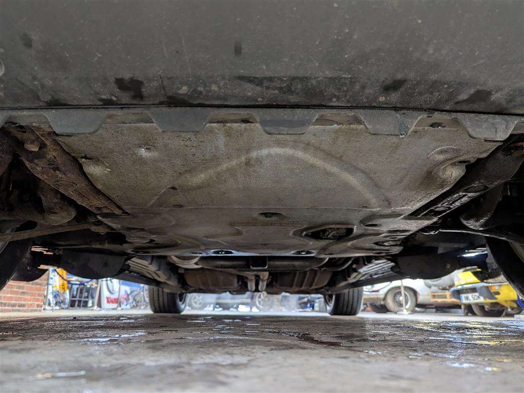 <p>2014 LAND ROVER RANGE ROVER AUTO-B SDV8 A</p>