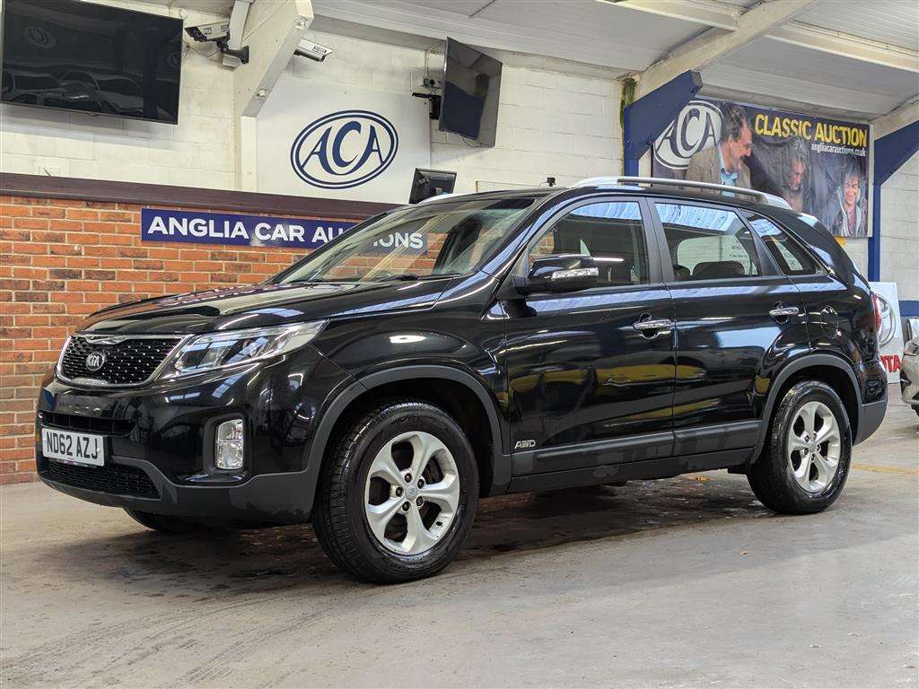 <p>2013 KIA SORENTO KX-1 CRDI 4X4 **SOLD</p>