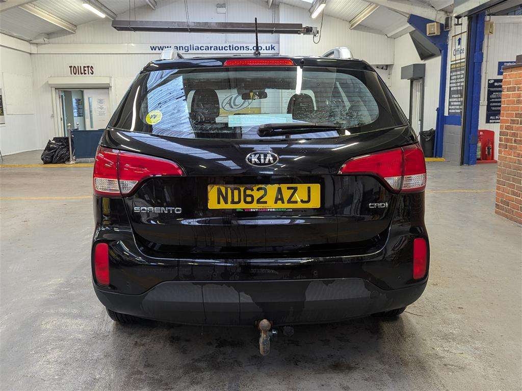 <p>2013 KIA SORENTO KX-1 CRDI 4X4 **SOLD</p>