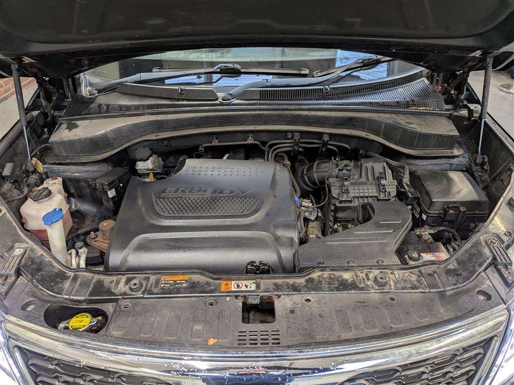 <p>2013 KIA SORENTO KX-1 CRDI 4X4 **SOLD</p>