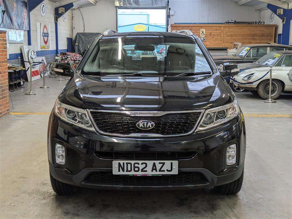 <p>2013 KIA SORENTO KX-1 CRDI 4X4 **SOLD</p>