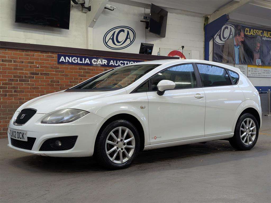 <p>2012 SEAT LEON SE COPA CR TDI S-A</p>