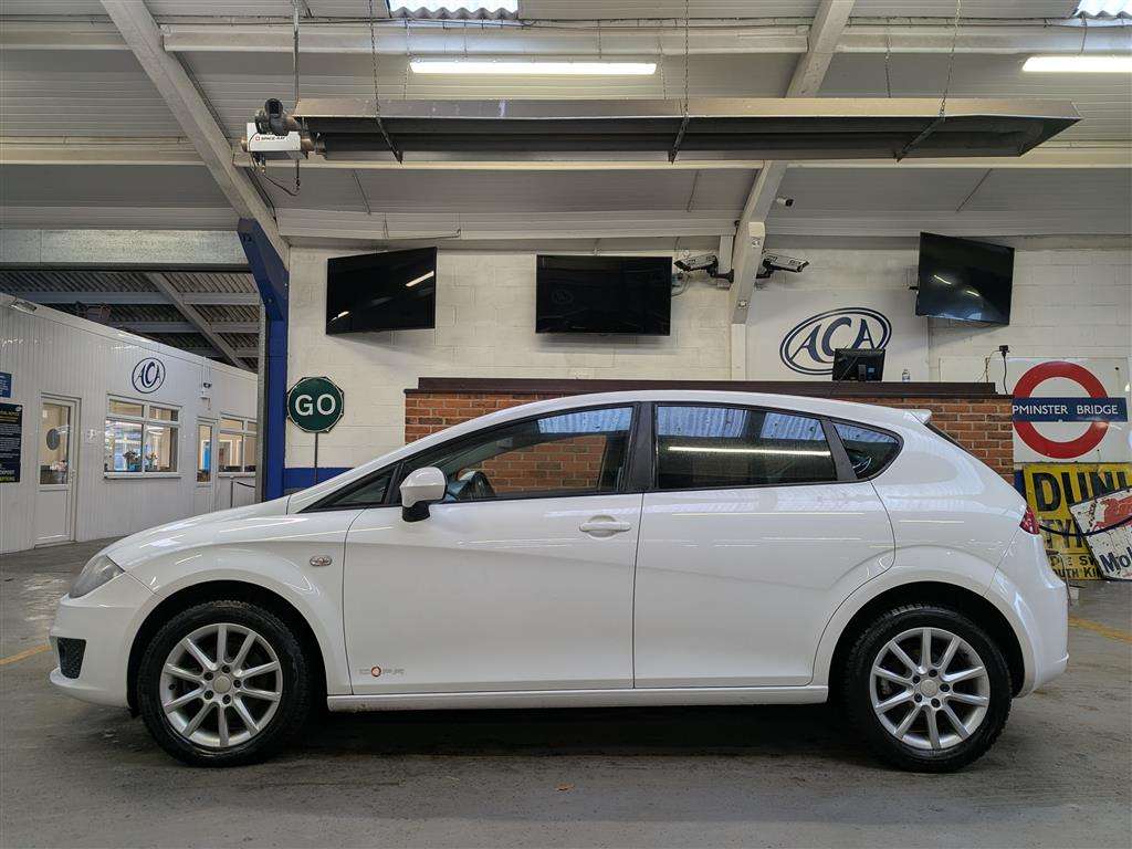 <p>2012 SEAT LEON SE COPA CR TDI S-A</p>