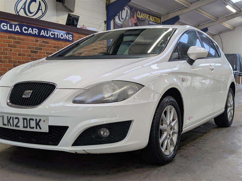 <p>2012 SEAT LEON SE COPA CR TDI S-A</p>