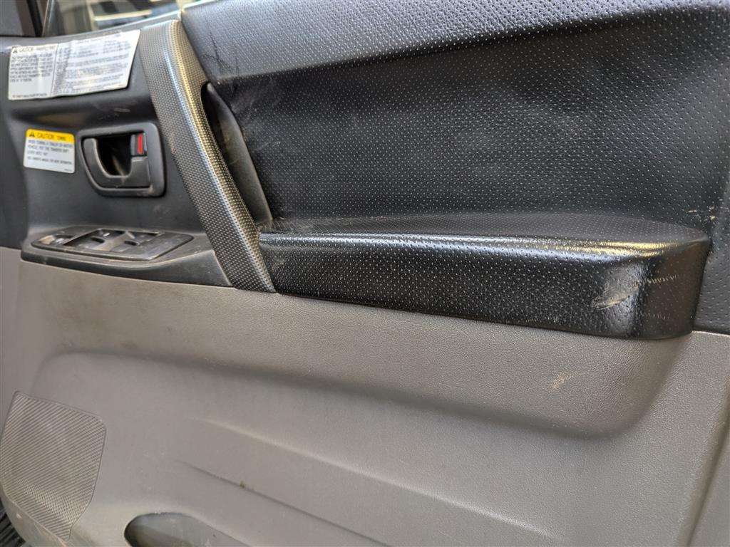 <p>2002 MITSUBISHI SHOGUN EQUIPPE DI-D A LWB</p>