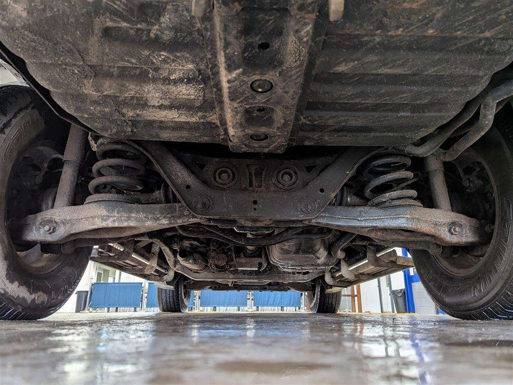 <p>2002 MITSUBISHI SHOGUN EQUIPPE DI-D A LWB</p>