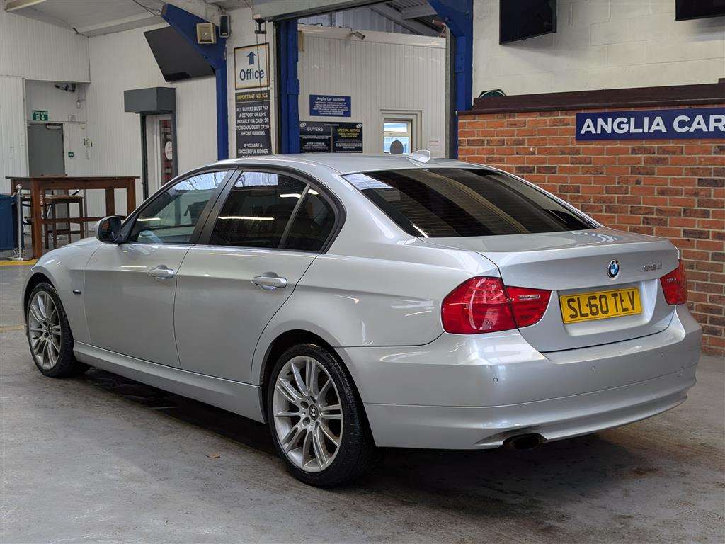 <p>2010 BMW 318D SE BUSINESS EDITION</p>