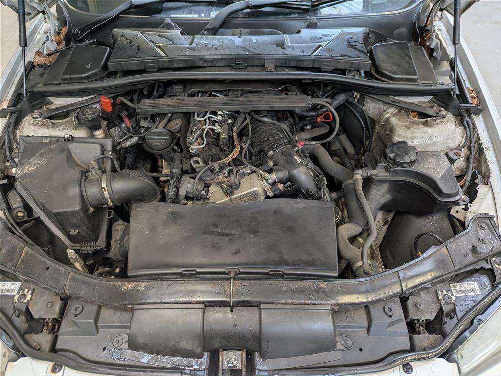 <p>2010 BMW 318D SE BUSINESS EDITION</p>