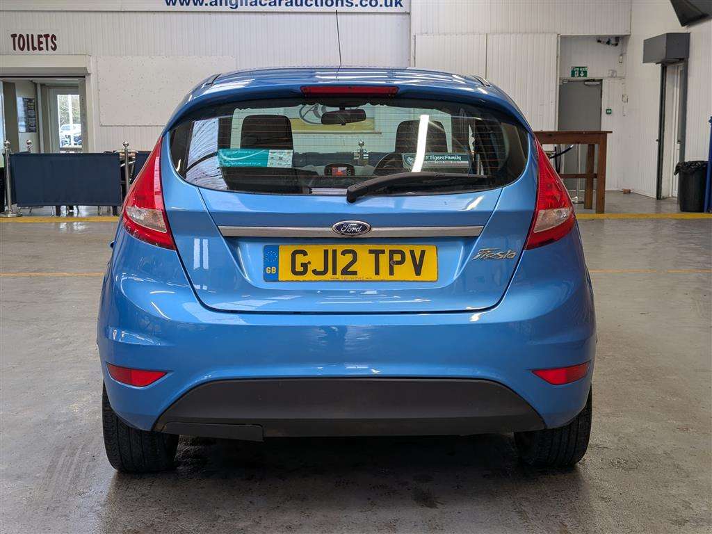 <p>2012 FORD FIESTA ZETEC</p>