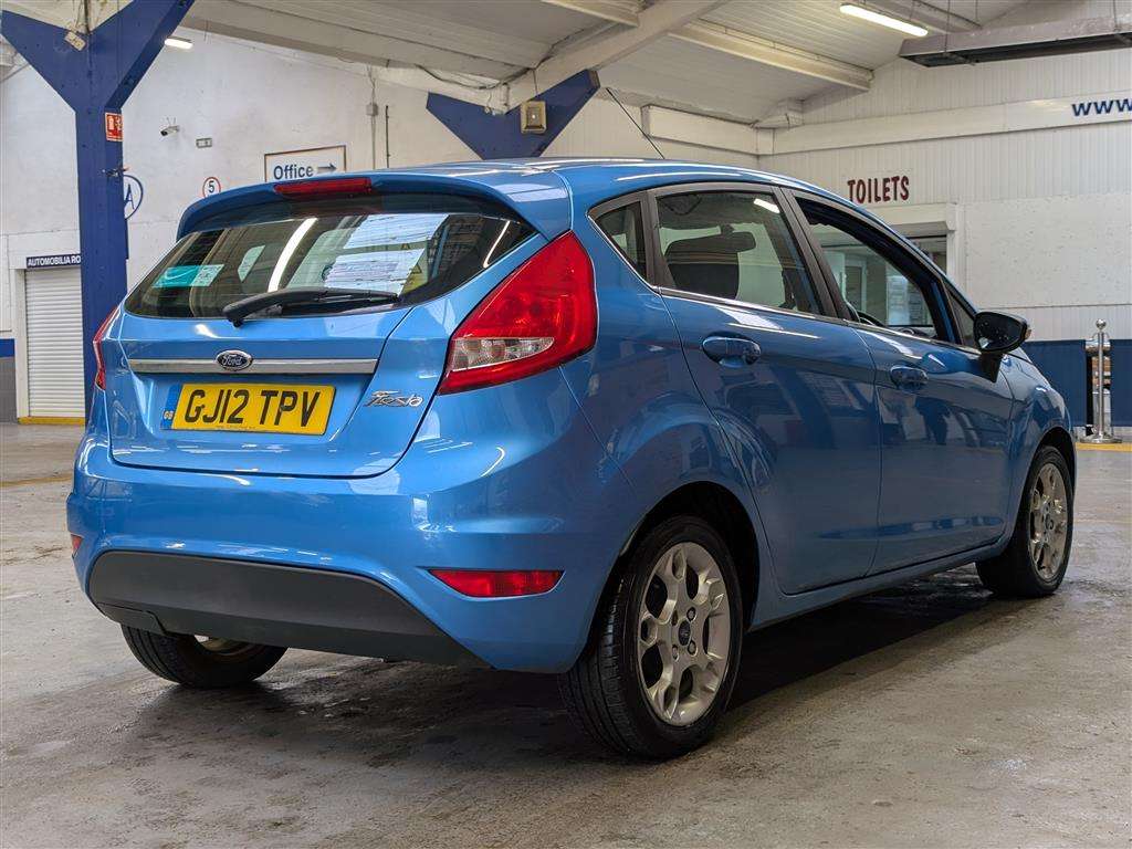 <p>2012 FORD FIESTA ZETEC</p>